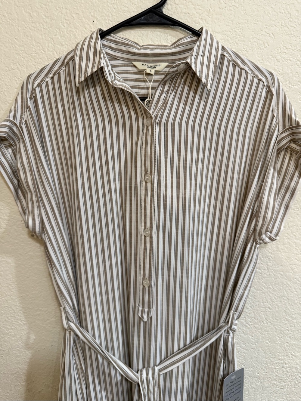 Max Studio London Beige and White Striped Maxi Shirt Dress Small - Picture 3 of 10